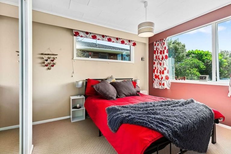 Photo of property in 45 Discovery Drive, Whitby, Porirua, 5024