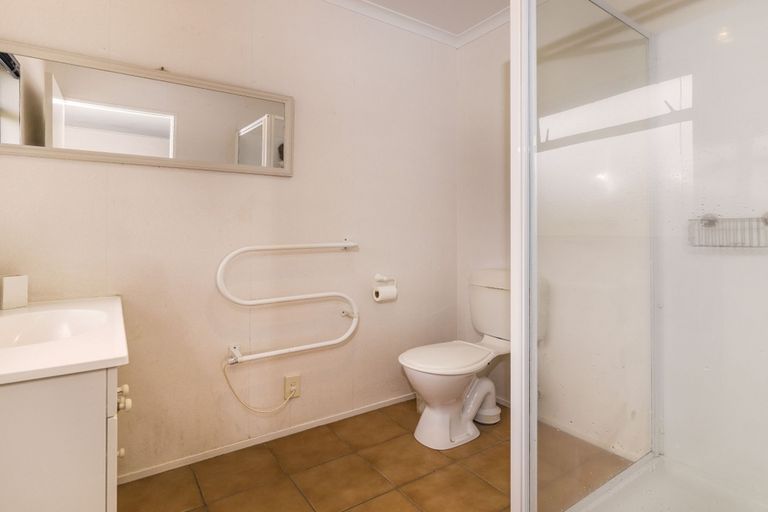 Photo of property in 2/24 Robinson Terrace, Rangatira Park, Taupo, 3330