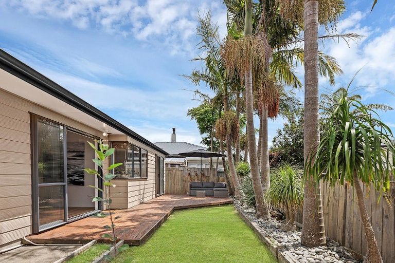 Photo of property in 110a Victoria Street West, Pukekohe, 2120