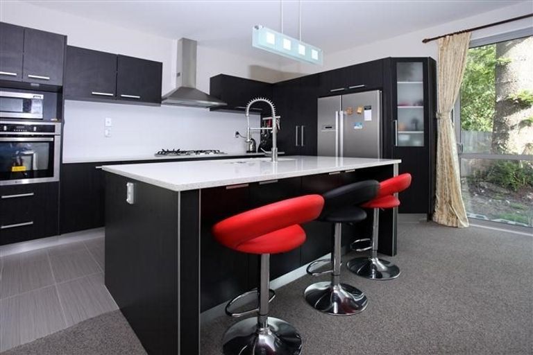 Photo of property in 81a Archers Road, Hillcrest, Auckland, 0629