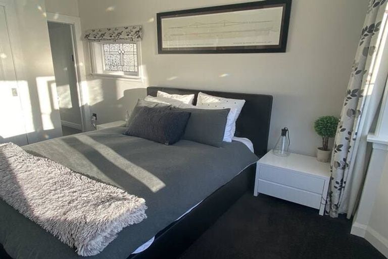 Photo of property in 10 Plunket Avenue, Petone, Lower Hutt, 5012