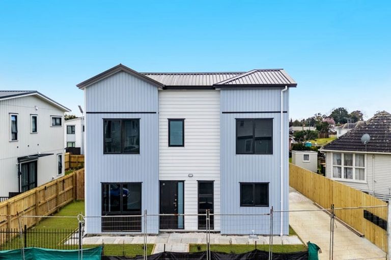 Photo of property in 11 Healy Road, Manurewa, Auckland, 2102