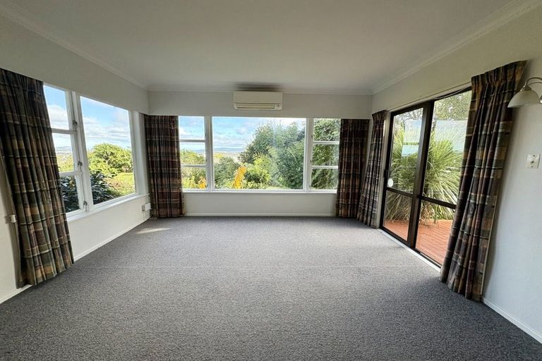 Photo of property in 17 Bedford Grove, Kelson, Lower Hutt, 5010