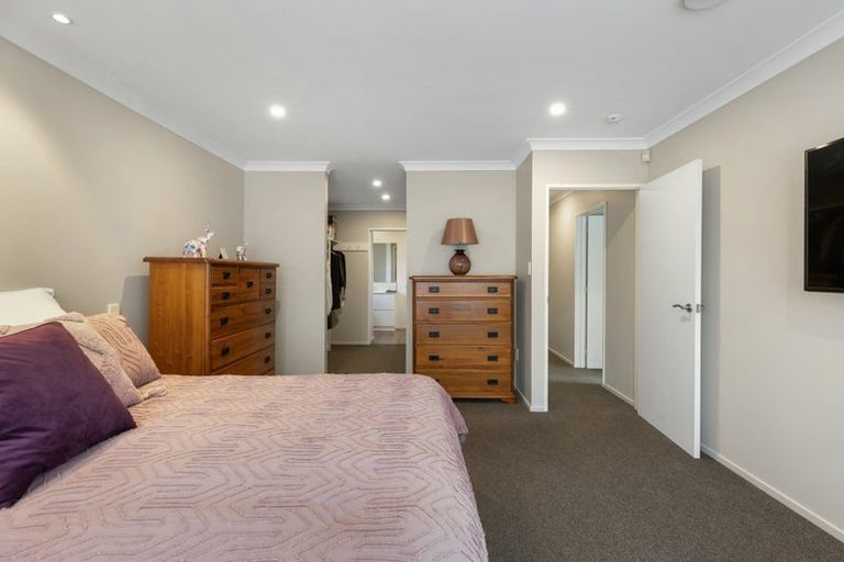 Photo of property in 10 Fuchsia Place, Halswell, Christchurch, 8025
