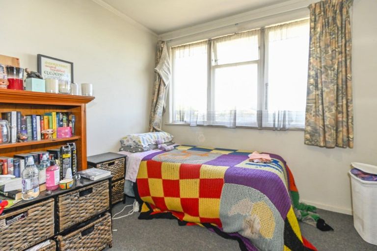 Photo of property in 19 Montrose Street, Flaxmere, Hastings, 4120