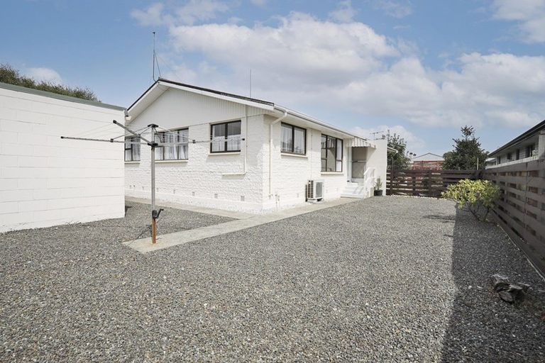 Photo of property in 2/30 Antrim Street, Windsor, Invercargill, 9810