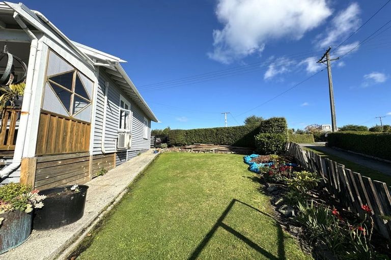 Photo of property in 103 Wilson Road, Balclutha, 9230