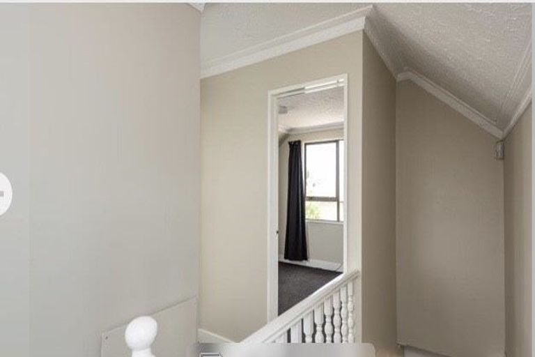 Photo of property in 2/29 Meon Street, Aranui, Christchurch, 8061