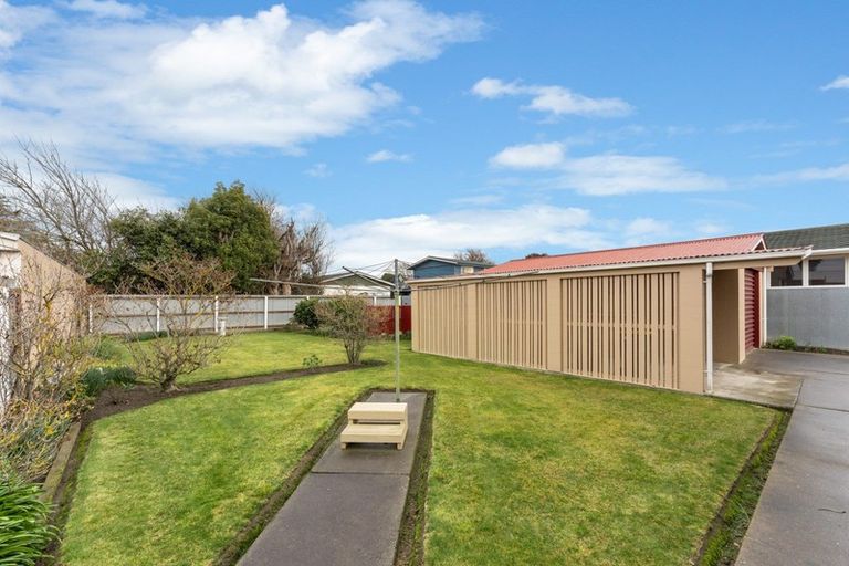 Photo of property in 27 Kinley Street, Rangiora, 7400