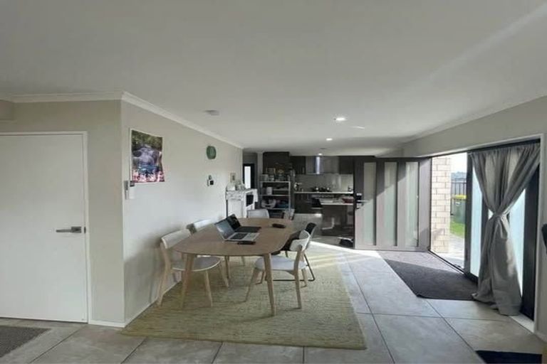 Photo of property in 14a Elliot Street, Howick, Auckland, 2014