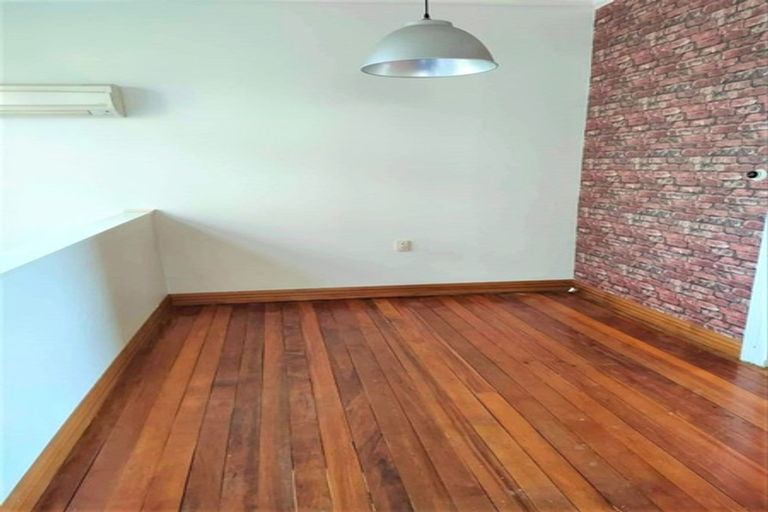 Photo of property in 24 Ryehill Street, Calton Hill, Dunedin, 9012