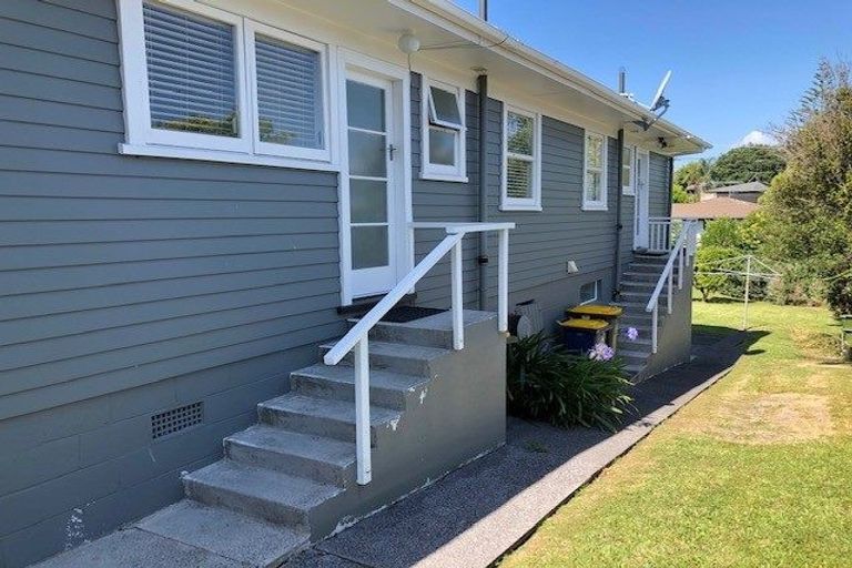 Photo of property in 19 Church Street, Northcote Point, Auckland, 0627