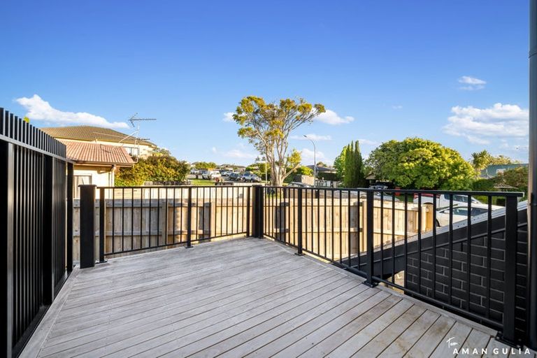 Photo of property in 2 Panoni Lane, Howick, Auckland, 2014