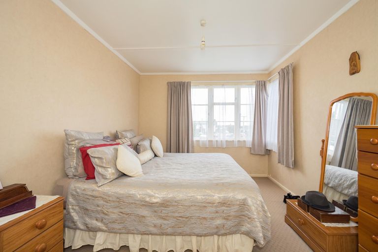 Photo of property in 10 Mclean Street, Oamaru North, Oamaru, 9400