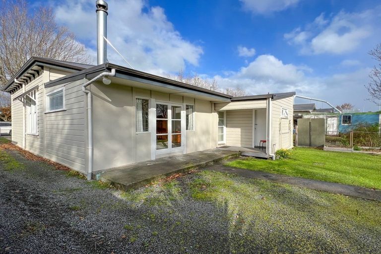 Photo of property in 12 Olive Street, Masterton, 5810