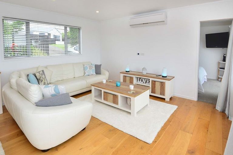 Photo of property in 95 Stanmore Bay Road, Stanmore Bay, Whangaparaoa, 0932