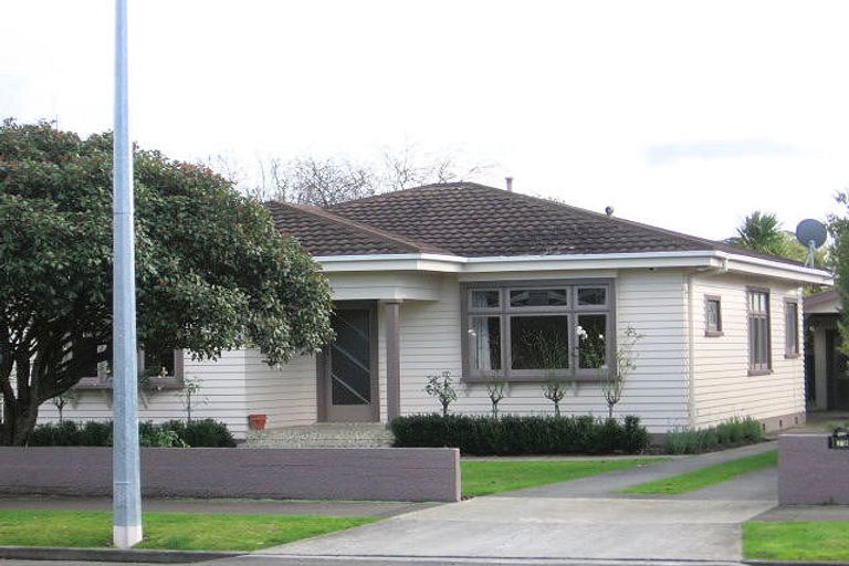 Photo of property in 79 Limbrick Street, Terrace End, Palmerston North, 4410