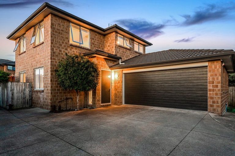 Photo of property in 83 Riverside Road, Orewa, 0931