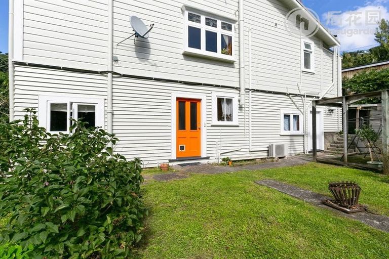 Photo of property in 3/16 Balfour Street, Mornington, Wellington, 6021