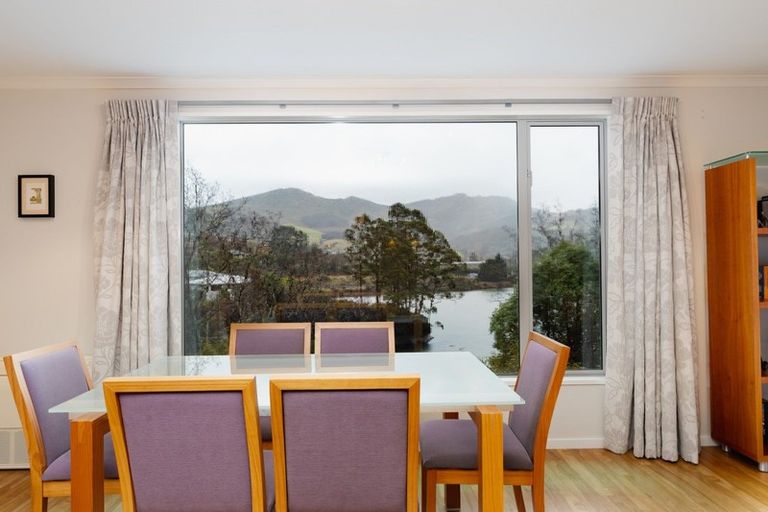 Photo of property in 8 Cove Street, Roseneath, Port Chalmers, 9023