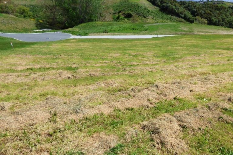 Photo of property in 48 Te Auhi Way, Welcome Bay, Tauranga, 3112