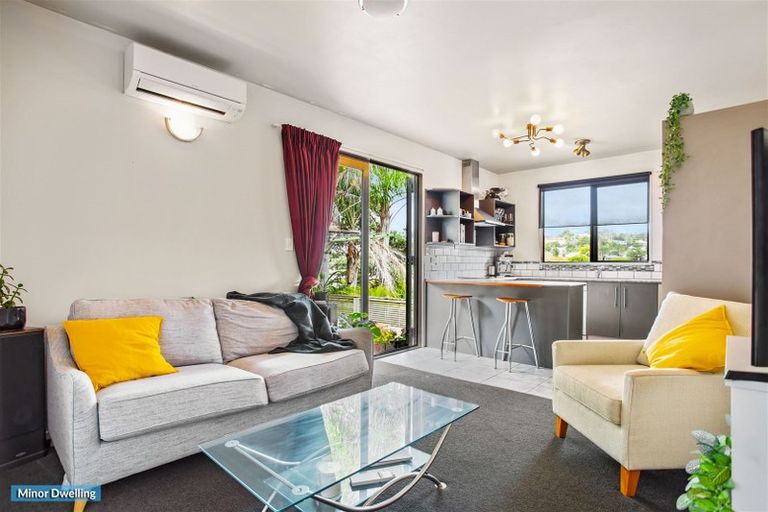 Photo of property in 48 Coventry Way, Long Bay, Auckland, 0630