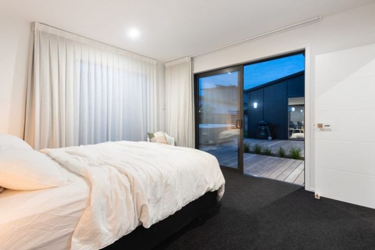 Photo of property in 15 Awatira Drive, Papamoa Beach, Papamoa, 3118