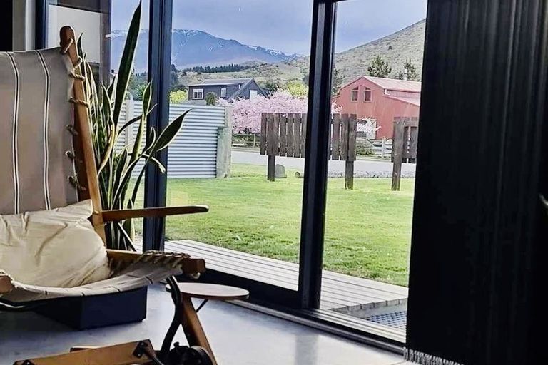 Photo of property in 41 Freyberg Avenue, Kurow, 9435