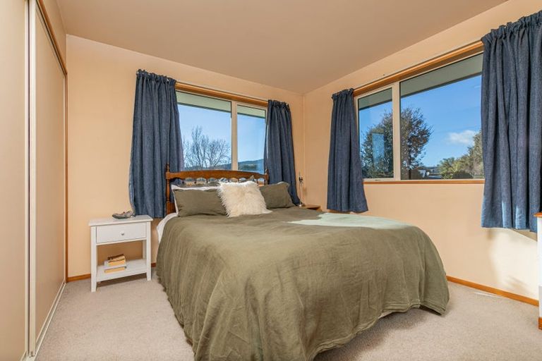 Photo of property in 7 Kings Drive, Wanaka, 9305