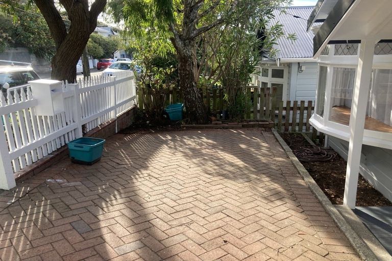 Photo of property in 311 Adelaide Road, Newtown, Wellington, 6021