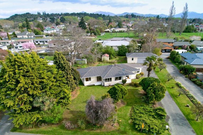 Photo of property in 5 Campbell Street, Geraldine, 7930