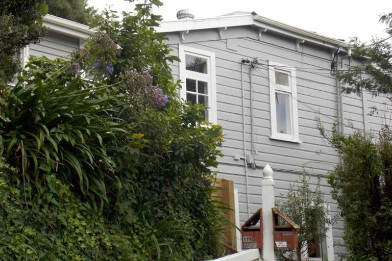 Photo of property in 119 Wadestown Road, Wadestown, Wellington, 6012