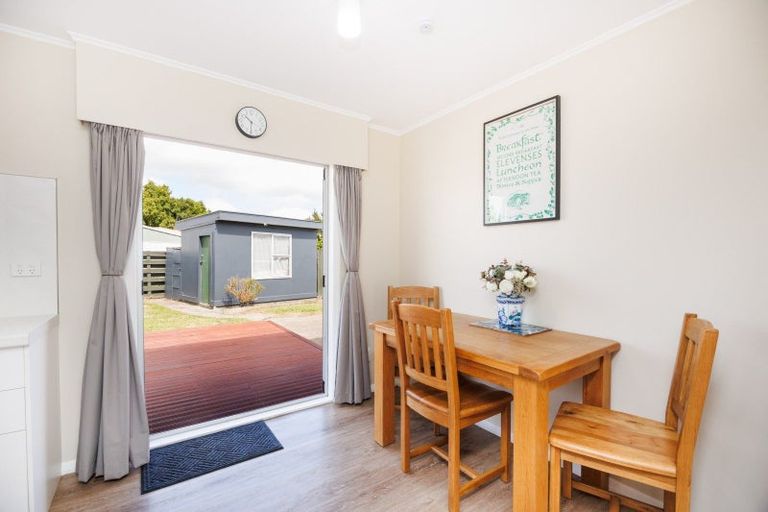 Photo of property in 16 Wyndham Street, Awapuni, Palmerston North, 4412