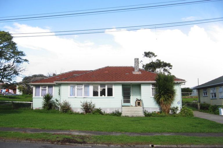Photo of property in 57 Pearl Baker Drive, Otara, Auckland, 2023