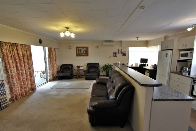 Photo of property in 30 Arawa Crescent, Tokoroa, 3420