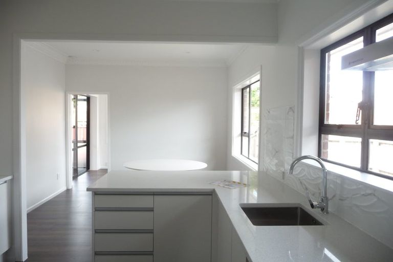 Photo of property in 15 Margan Avenue, Papatoetoe, Auckland, 2025