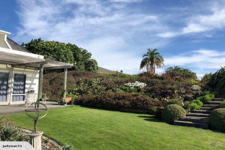 Photo of property in 757 Main Road North, Bay View, Napier, 4182