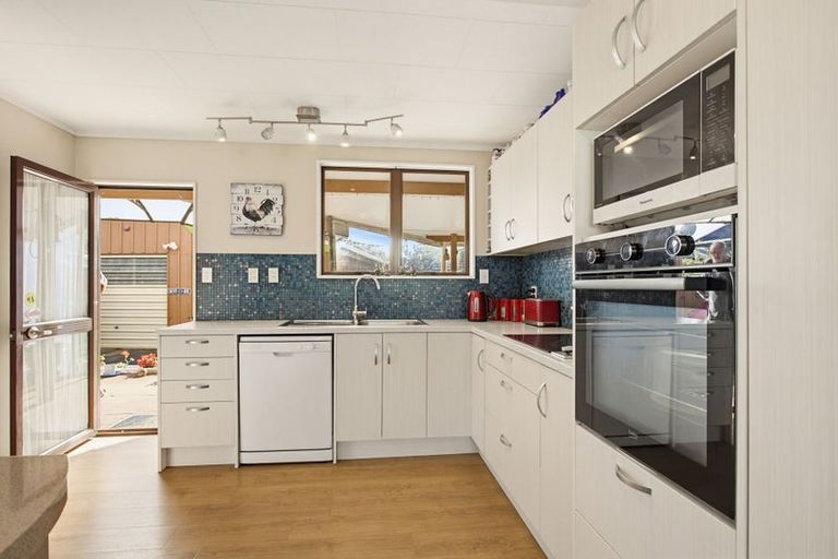 Photo of property in 224 Matarangi Drive, Matarangi, Whitianga, 3592