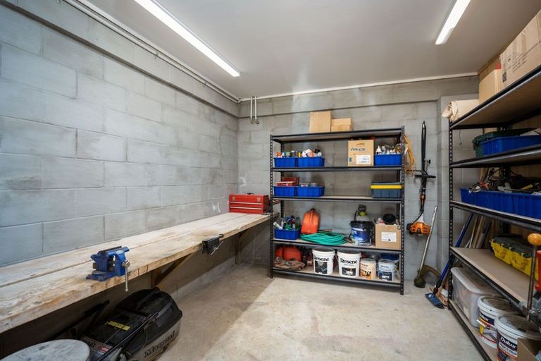 Photo of property in 15 Anne Street, Ferndale, New Plymouth, 4310