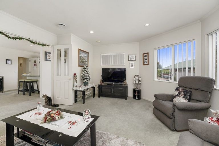 Photo of property in 2e Cedar Drive, Paraparaumu Beach, Paraparaumu, 5032