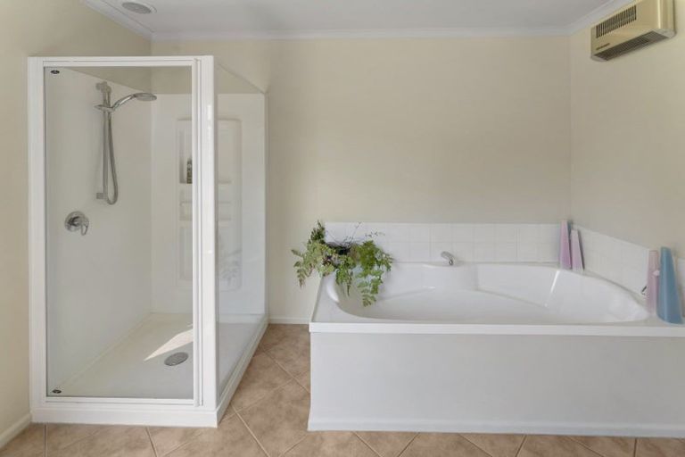 Photo of property in 21 Templemore Drive, Richmond, 7020