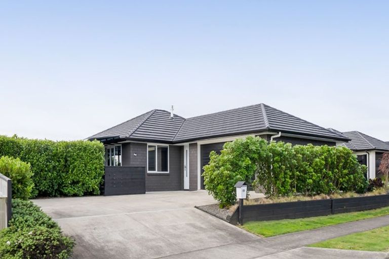 Photo of property in 95 Princess Street, Waitara, 4320