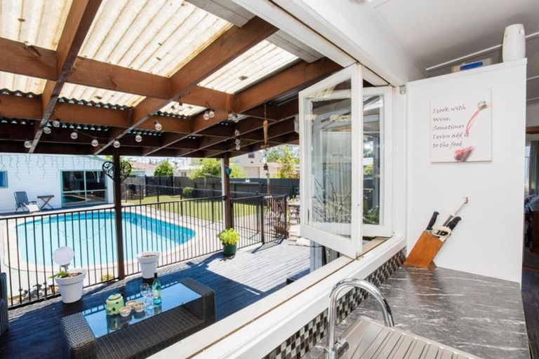 Photo of property in 25 Cook Street, Te Hapara, Gisborne, 4010