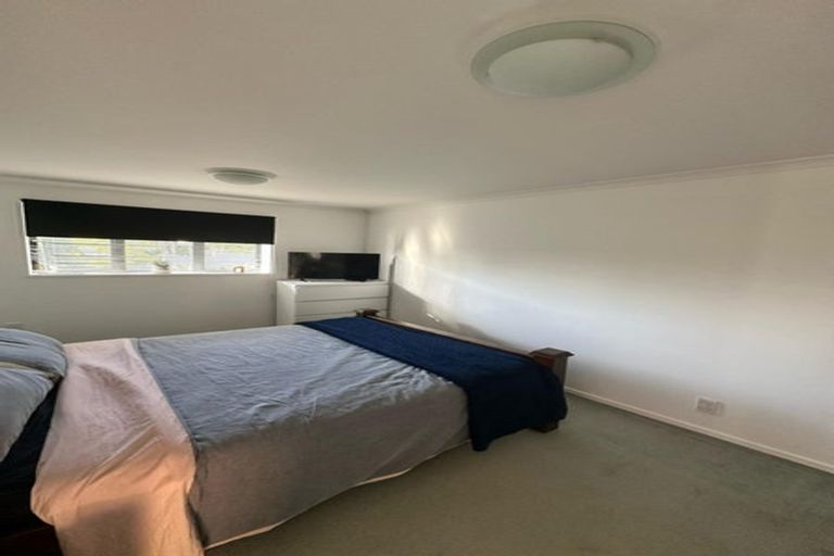 Photo of property in 6 Hume Drive, Hillcrest, Auckland, 0627