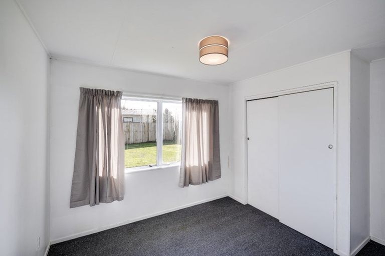 Photo of property in 355 Flaxmere Avenue, Flaxmere, Hastings, 4120