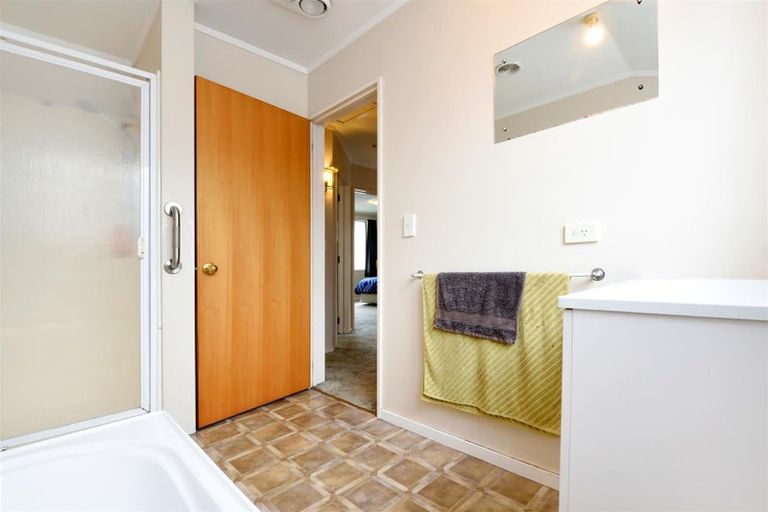 Photo of property in 56 Parkers Road, Tahunanui, Nelson, 7011