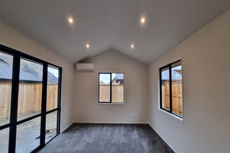 Photo of property in 24 Till Street, Jacks Point, 9371