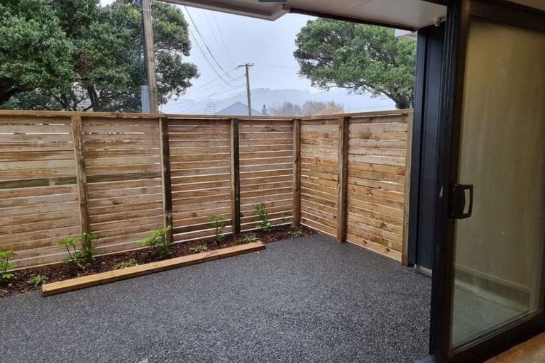 Photo of property in 2/338 Oxford Terrace, Avalon, Lower Hutt, 5011