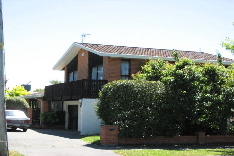Photo of property in 24 Merrin Street, Avonhead, Christchurch, 8042