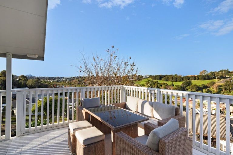 Photo of property in 98 Coopers Road, Gate Pa, Tauranga, 3112